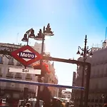 Apartamento En Carretas - Puerta Del Sol